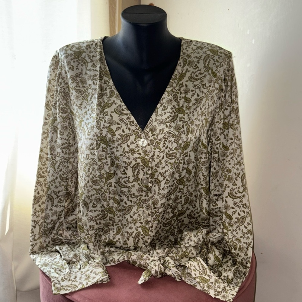 DR2 Olive and Cream Paisley Blouse